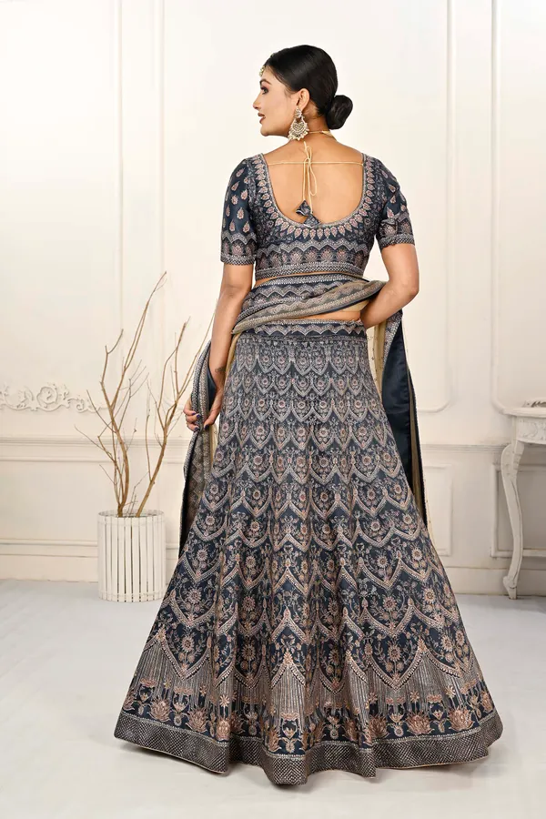 LEHENGA_CHOLI_SET