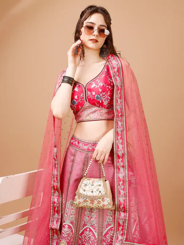 LEHENGA_CHOLI_SET