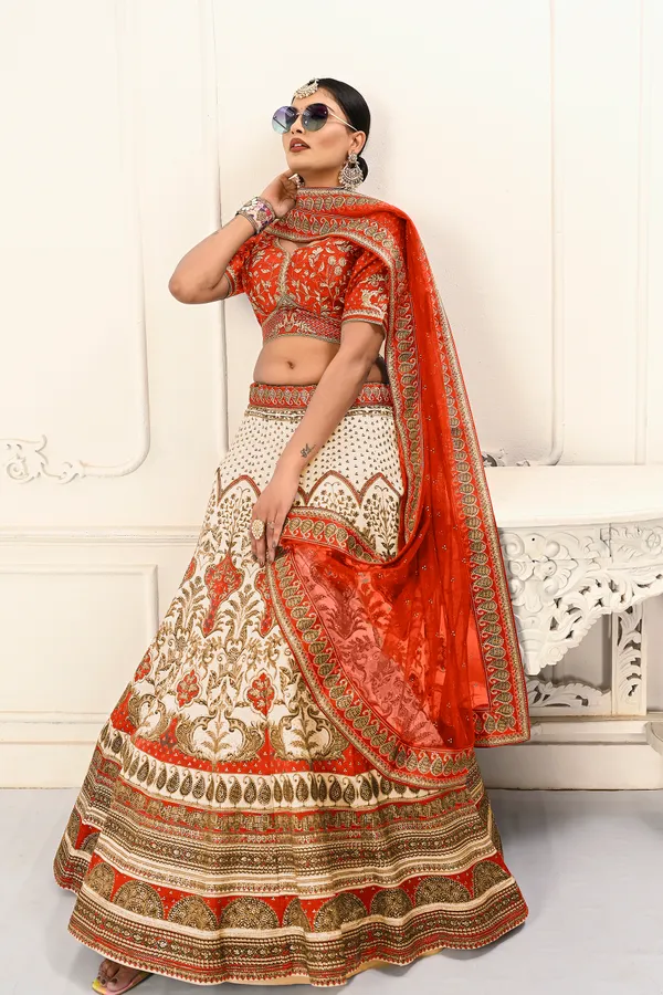LEHENGA_CHOLI_SET