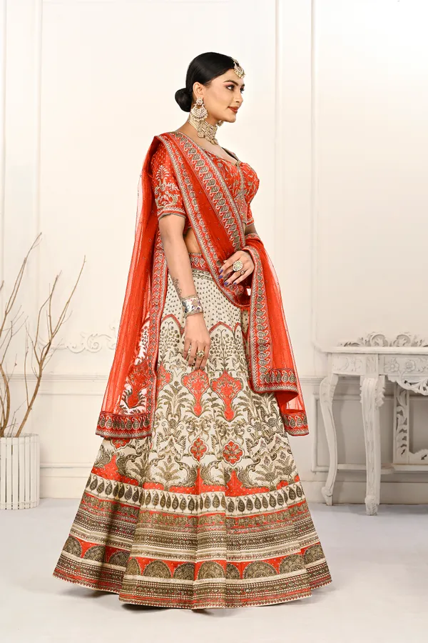 LEHENGA_CHOLI_SET