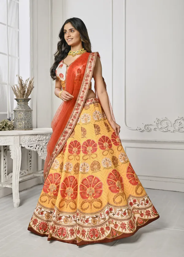 LEHENGA_CHOLI_SET