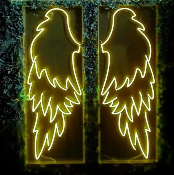 Multicolour_Led_Wings_Neon_Light_Decor,_Feathers_Wing_Light_Design_For_Wall_Decoration,_Selfie_Booth_|_Neon_Light_Plate_(36_By_36_Inches)