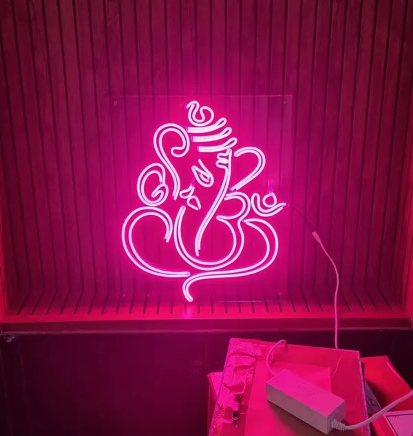 Multicolour_Beautiful_Lord_Ganesha_Led_Neon_Sign_Wall_Decoration_For_Living_Room_|_Lord_Ganesha_Led_Neon_Light_Decorative_|_Customized_Led_Neon_Sign_(18_By_18_Inches)