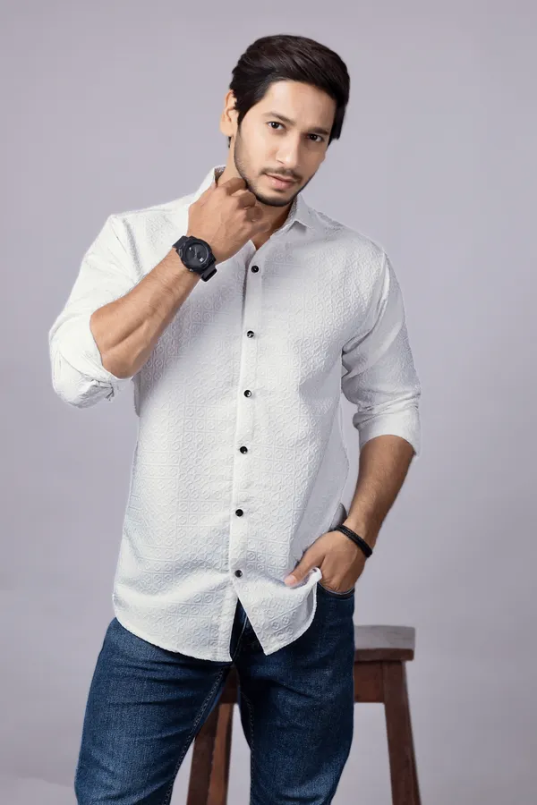 White_Casual_Roll_Up_Sleeve_Solid_Printed_Men_Shirt