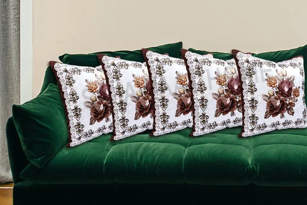 Floral_Velvet_Premium_Quality_Car,_Chair_Cushion_Covers_For_Home_Decor_(16x27_inch)