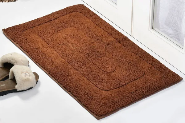 Brown_Mats_&_Rugs_Suitable_For_Bathroom_Accessories_(2x5_Feet)