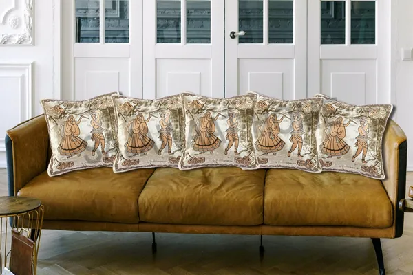 Cream_Premium_Quality_Car,_Chair_Cushion_Covers_For_Home_Decor_(16x27_inch)