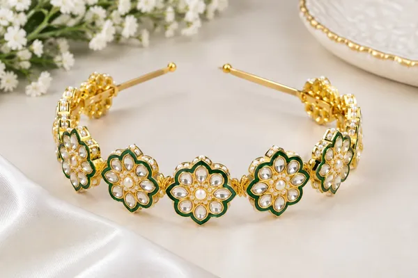 Elegant_Kundan_Floral_Headband_for_Women_|_Handcrafted_Pearl_&_Green_Stone_Hair_Accessory_|_Stylish_Ethnic_Hairband_for_Wedding_&_Festive_Wear