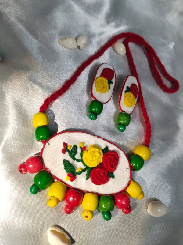 Handmade_Floral_Embroidered_Necklace_Set_for_Women_|_Thread_Work_Necklace_with_Matching_Earrings_|_Boho_Ethnic_Statement_Jewellery_|_Lightweight_Handmade_Fashion_Jewellery