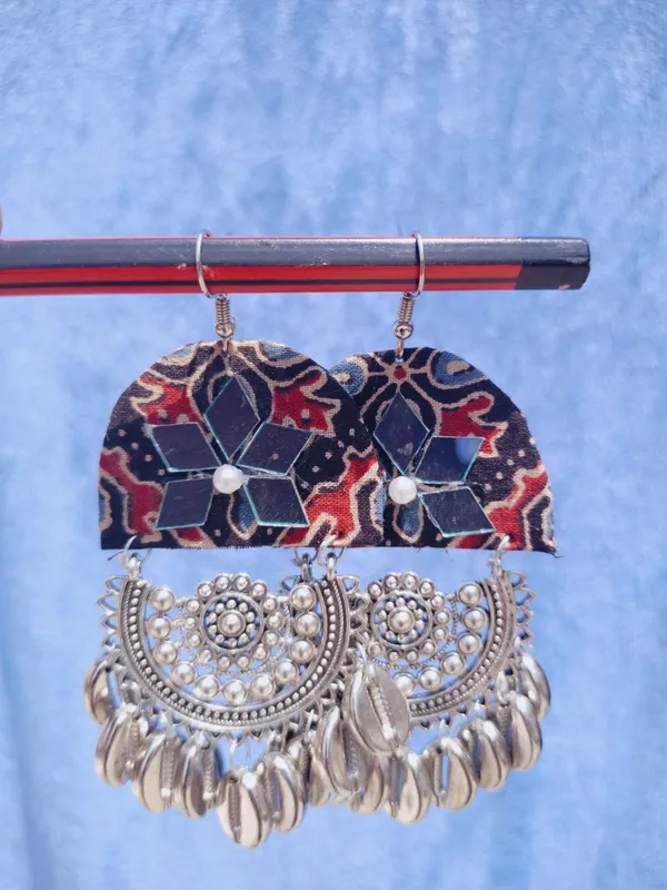 Traditional_Mirror_Jhumka_Earrings_for_Women_|_Oxidised_Silver_Boho_Statement_Earrings_|_Ethnic_Party_&_Festive_Jewellery