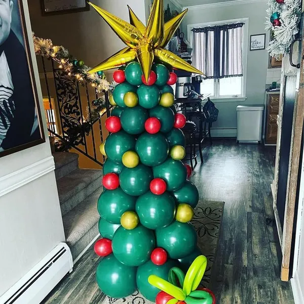 Green_Red_&_Gold_Latex_Tree_Balloons_With_Starburst_Balloons_|_For_Christmas_Party_Decorations_Birthday_Party_Supplies_(102_Pcs)