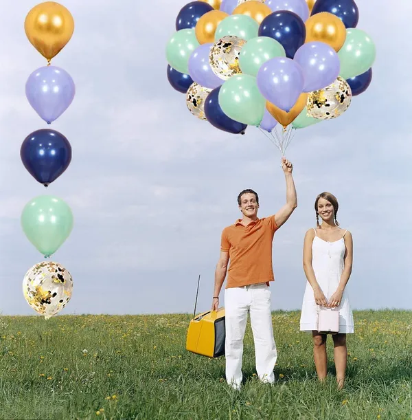 Metallic_Gold_Metal_Latex_Balloons_With_Confetti_Balloon_|_For_Birthday_Decorations_(50_Pcs)