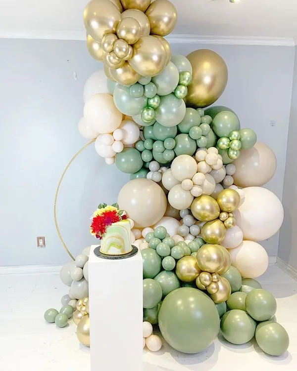 Pastel_Green_&_Gold_Latex_Balloons_Kit_|_For_Birthday_Christmas_Graduation_Or_Friend_&_Family_Party_Decorations_(67_Pcs)