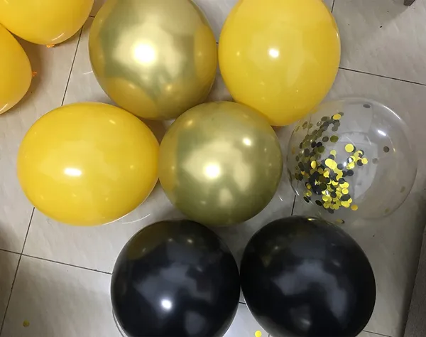 Black_Yellow_&_Gold_Bee_Day_Party_Balloons_|_For_Birthday_Graduation_Decorations_(50_Pcs)