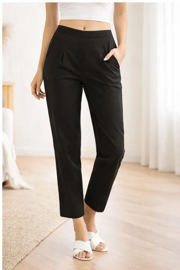 Urban_Chic_High-Waist_Black_Trouser