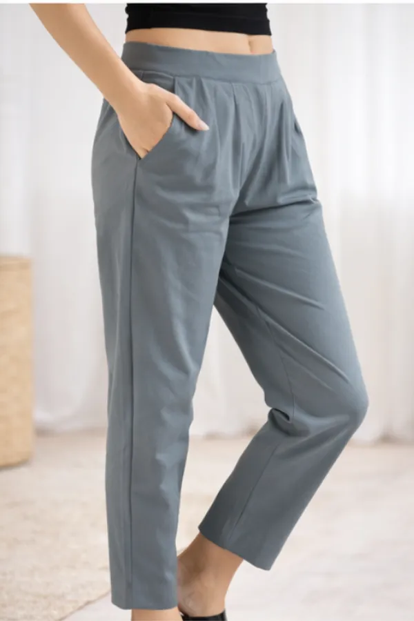Urban_Chic_High-Waist_Gray_Trouser