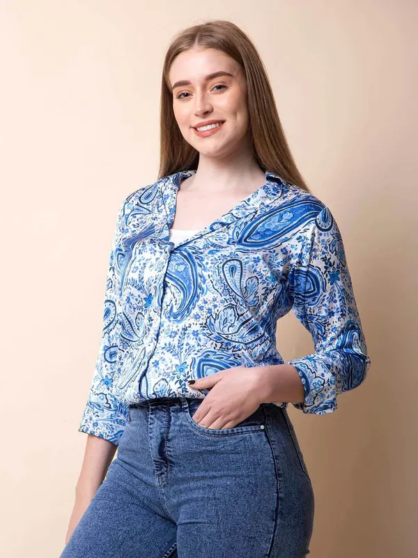 Sky_Blue_Paisley_Printed_Regular_Fit_Solid_Shirt
