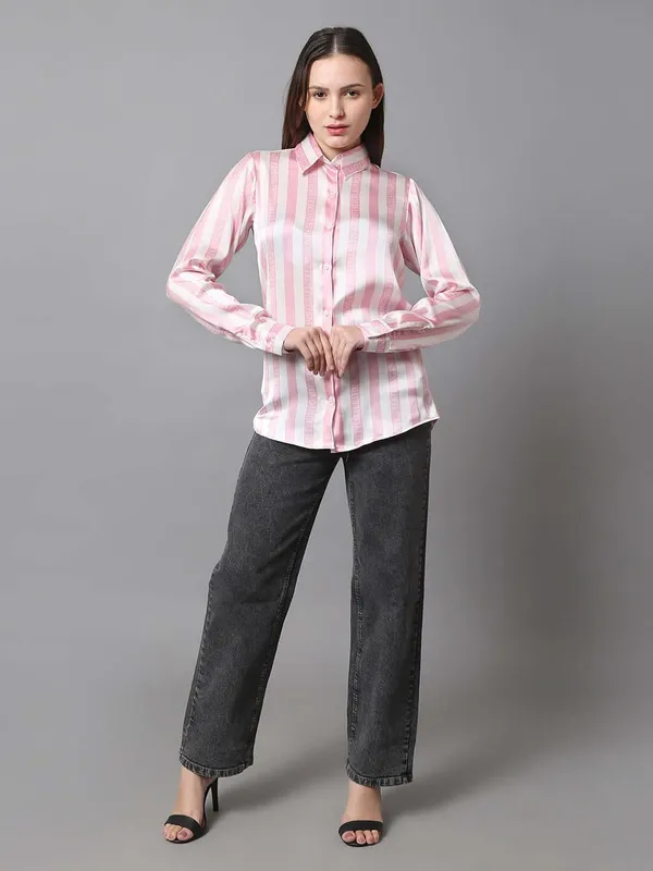 White_&_Pink_Striped_Printed_Regular_Fit_Solid_Shirt