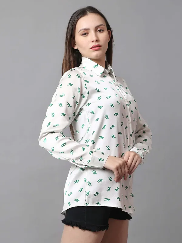 Off_White_Cactus_Printed_Satin_Regular_Fit_Solid_Shirt