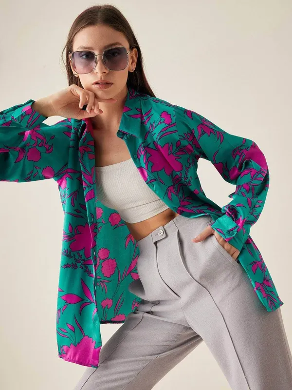 Green_Floral_Printed_Casual_Regular_Fit_Solid_Shirt