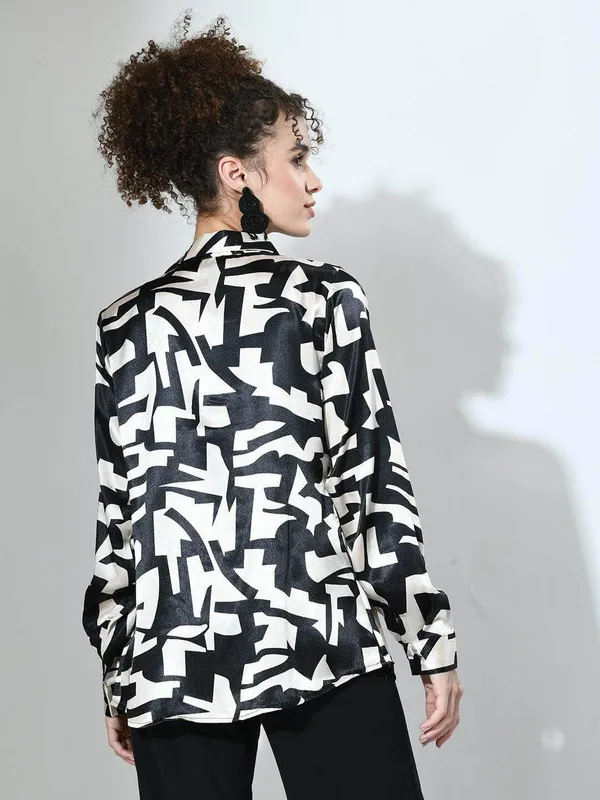 Black_&_Beige_Curved_Printed_Satin_Regular_Fit_Solid_Shirt