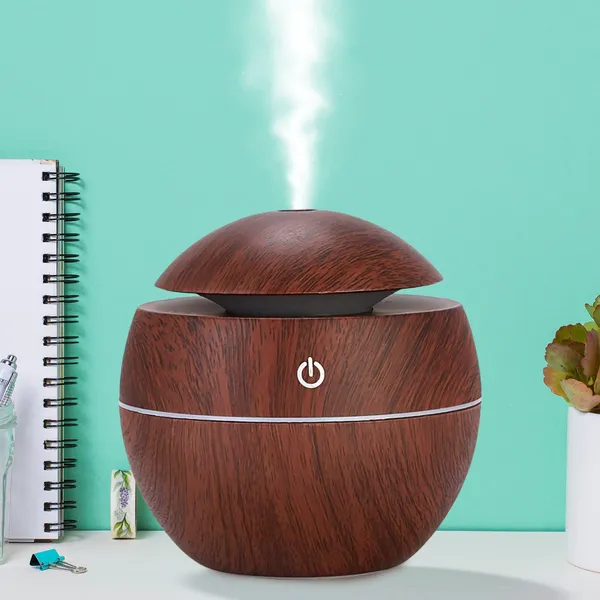 Wooden_Humidifier_Aroma_Diffuser_for_Room_with_Colorful_Ambient_Lighting