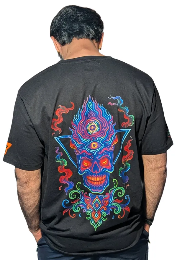 HALLOWEEN_SKULL_|_DESIGN_|_RGB_REACTIVE_MOTIONS_|_Bio-Washed_COTTON_|_210_GSM_T-SHIRT