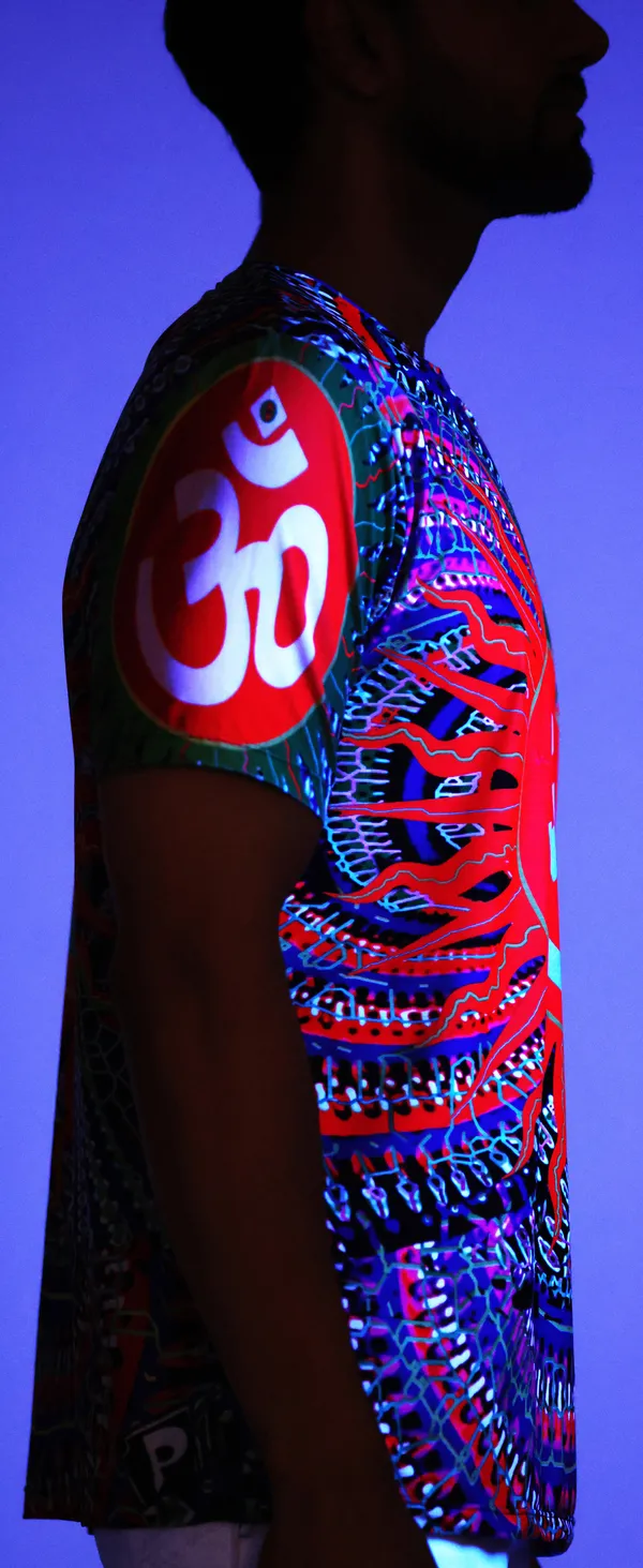 OM_PORTAL_|_UV_Reactive_ART_|_ALL_Over_PRINT__|_Exclusive_T-SHIRT_|_210_GSM