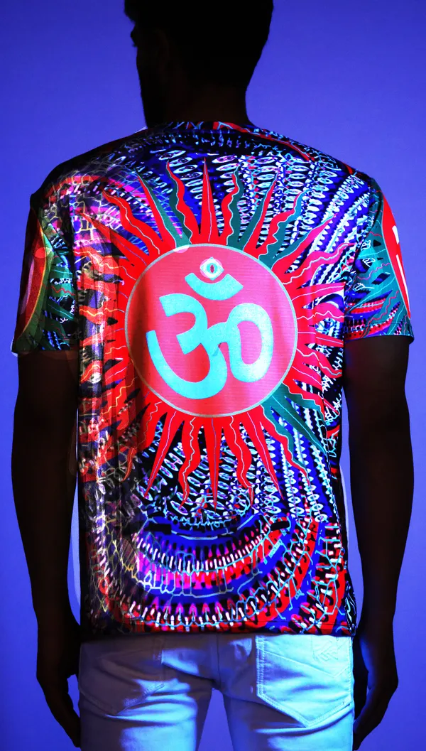 OM_PORTAL_|_UV_Reactive_ART_|_ALL_Over_PRINT__|_Exclusive_T-SHIRT_|_210_GSM