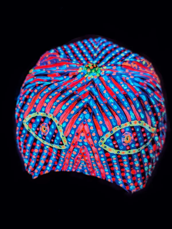 INSANE_4D_Hand_Art_|_NY-MYSTIC-PORTAL_|_UV_&_Glow_in_DARK_|_CAP