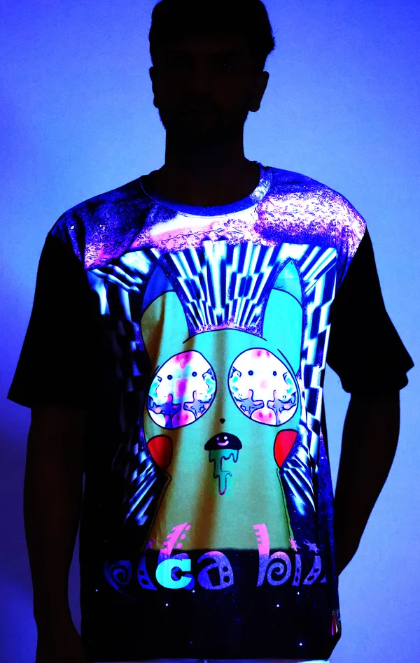 PSY_PICA-THUNDER-BOLT_|_UV_Reactive_ART_|_T-SHIRT_|_210_GSM