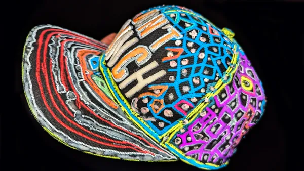 One-Of-Kind_|_INSANE-MYSTIC-4D-HAND-ART_|_DON'T-FLINCH-PORTAL_|_UV_&_Glow_In_DARK__Reactive|__CAP
