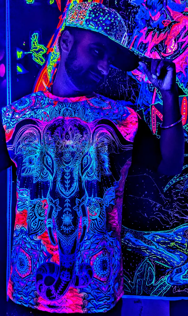 PSY_GANESHA-MANDALA_PORTAL_|__UV_REACTIVE_ART_|__SPIRITUAL_AWAKENING_|__T-SHIRT_|_210_GSM