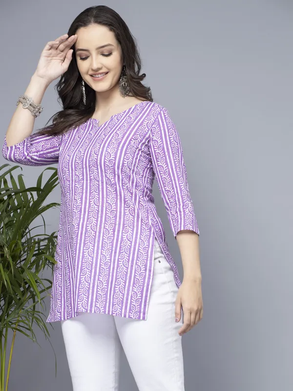 Purple_&_White_Cotton_Rayon_Printed_Straight_Kurta_For_Women