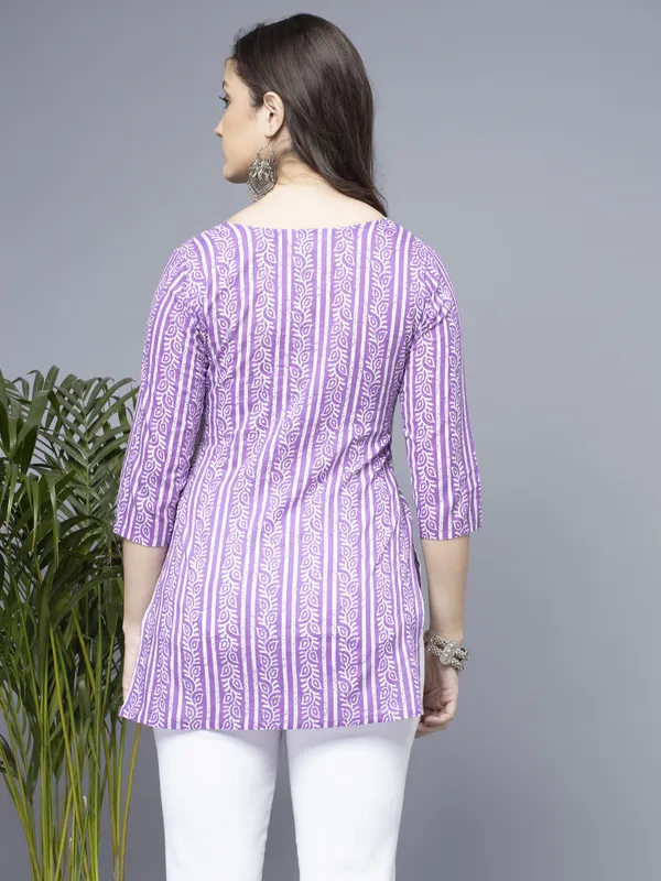 Purple_&_White_Cotton_Rayon_Printed_Straight_Kurta_For_Women