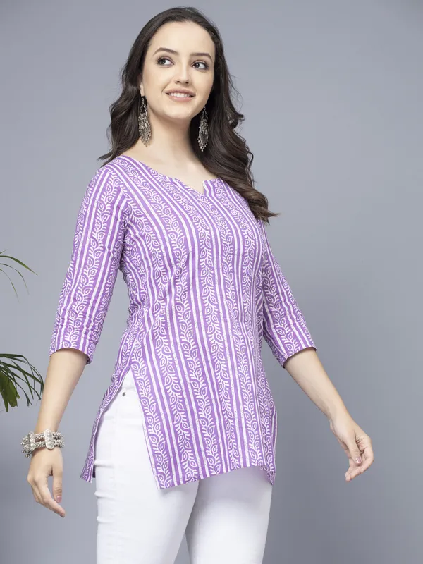 Purple_&_White_Cotton_Rayon_Printed_Straight_Kurta_For_Women