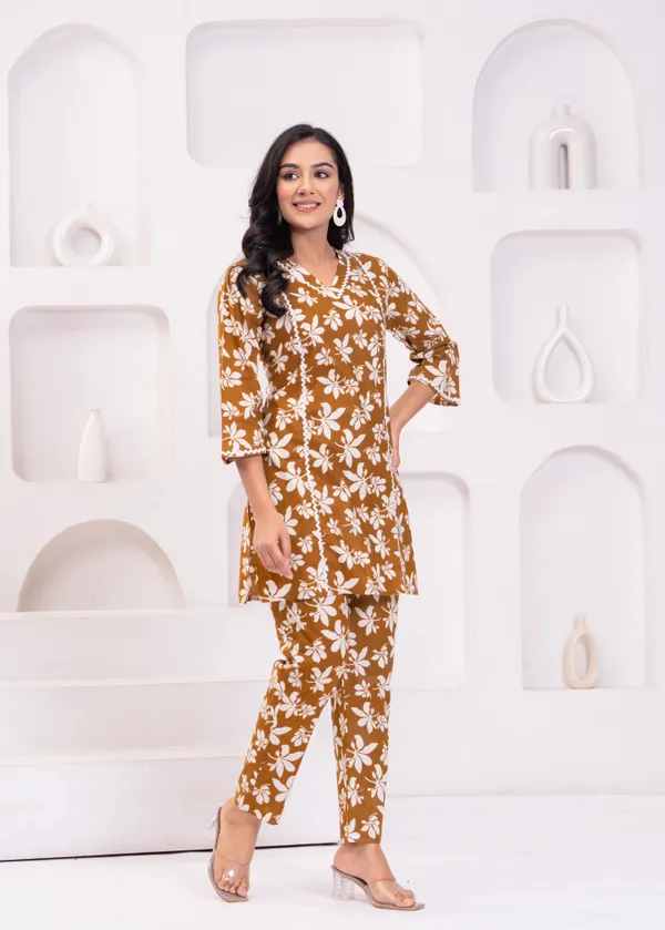 Brown_&_White_Trendy_Design_Cotton_Co-Ord_Set_For_Women