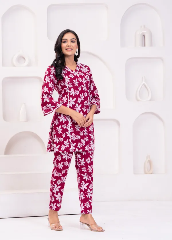 Red_&_White_Trendy_Design_Cotton_Co-Ord_Set_For_Women