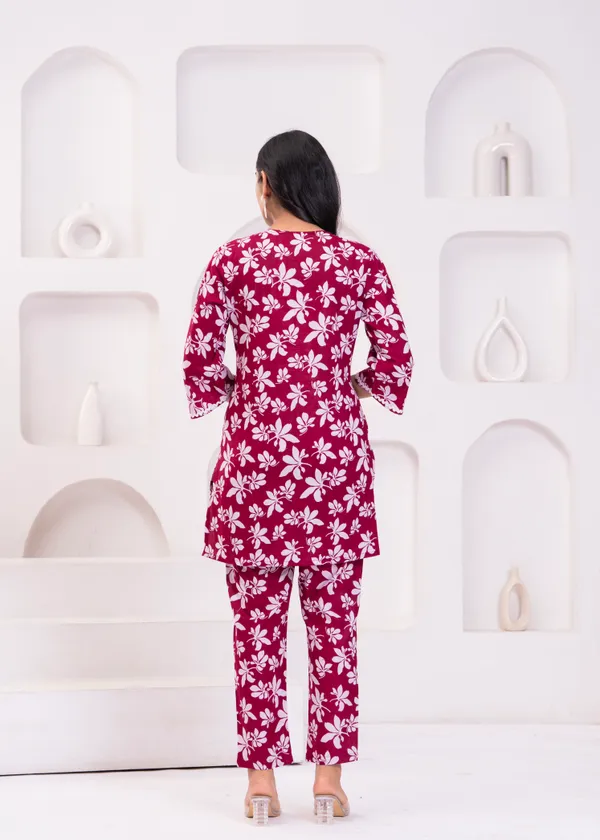 Red_&_White_Trendy_Design_Cotton_Co-Ord_Set_For_Women