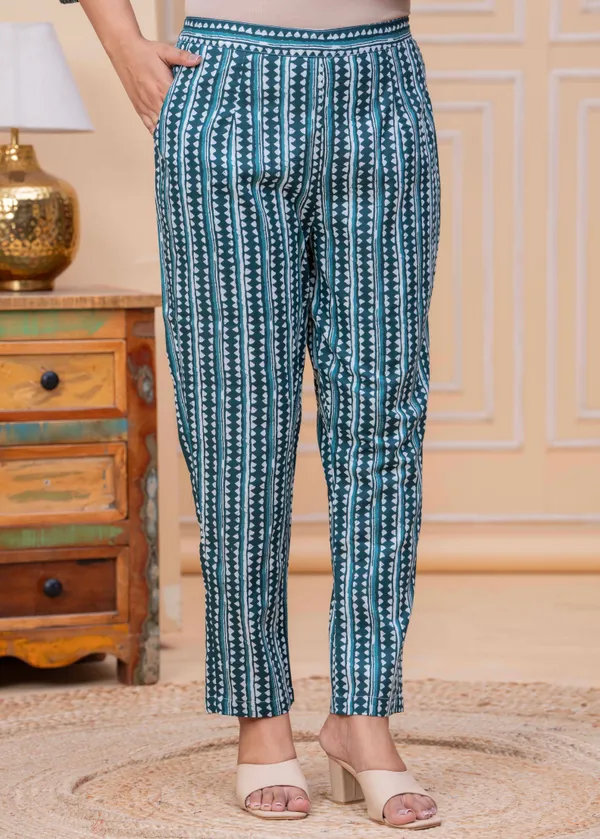 Pure_Cotton_Regular_Fit_Kurta_&_Pant_Set_For_Women