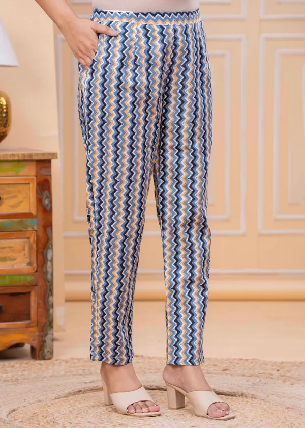 Pure_Cotton_Regular_Fit_Kurta_&_Pant_Set_For_Women