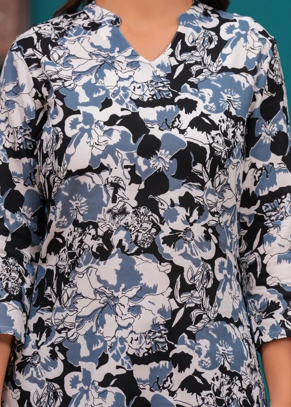 Black_&_White_Cotton_Rayon_Printed_Straight_Kurta_For_Women