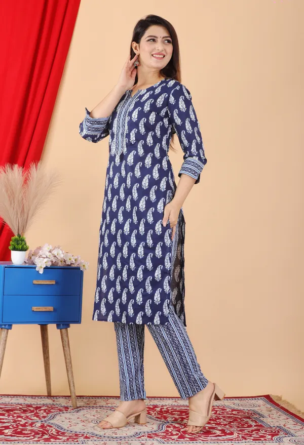 Dark_Blue_&_White_Cotton_Rayon_Kurta_&_Pant_Set_For_Women