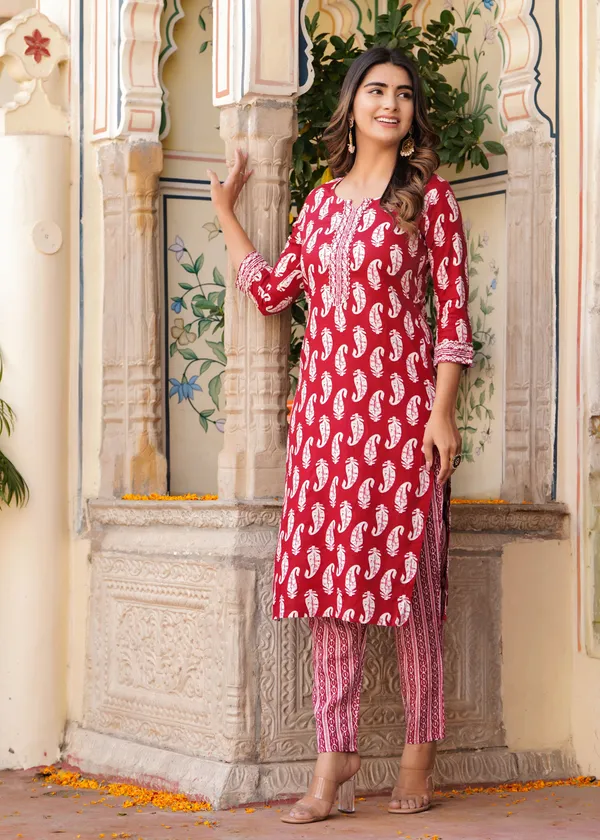 Maroon_Cotton_Rayon_Kurta_&_Pant_Set_For_Women