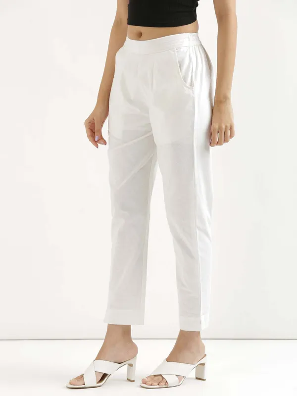 White_Cotton_Regular_Fit_Trouser_For_Women