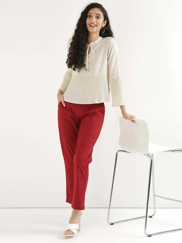 Maroon_&_White_Cotton_Regular_Fit_Trouser_For_Women_Combo_Set_(Pack_Of_2)