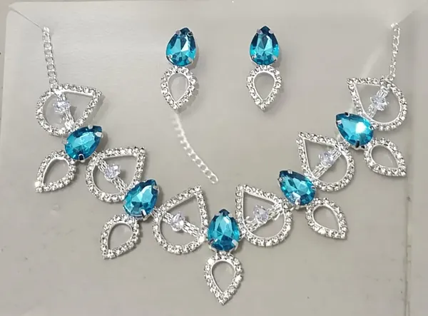 Twinkling_Graceful_Jewellery_Sets