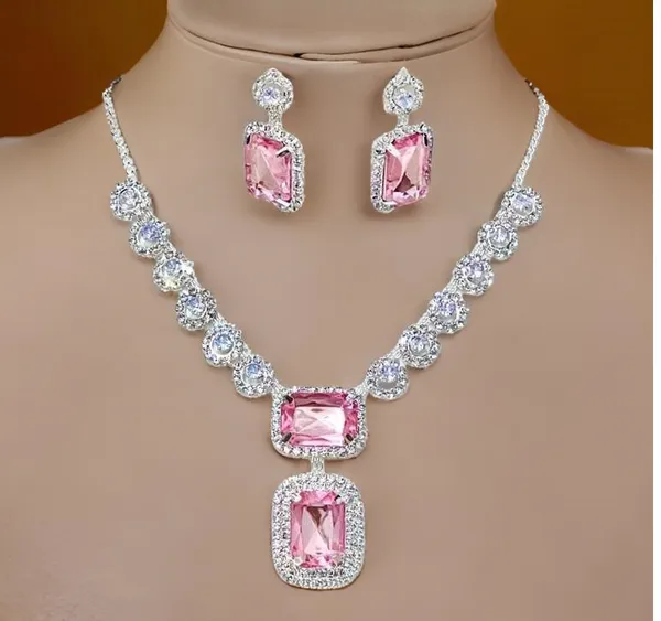 Twinkling_Graceful_Jewellery_Sets_|_NEW_WOMEN_JEWELLERY_SET_WITH_EARRING