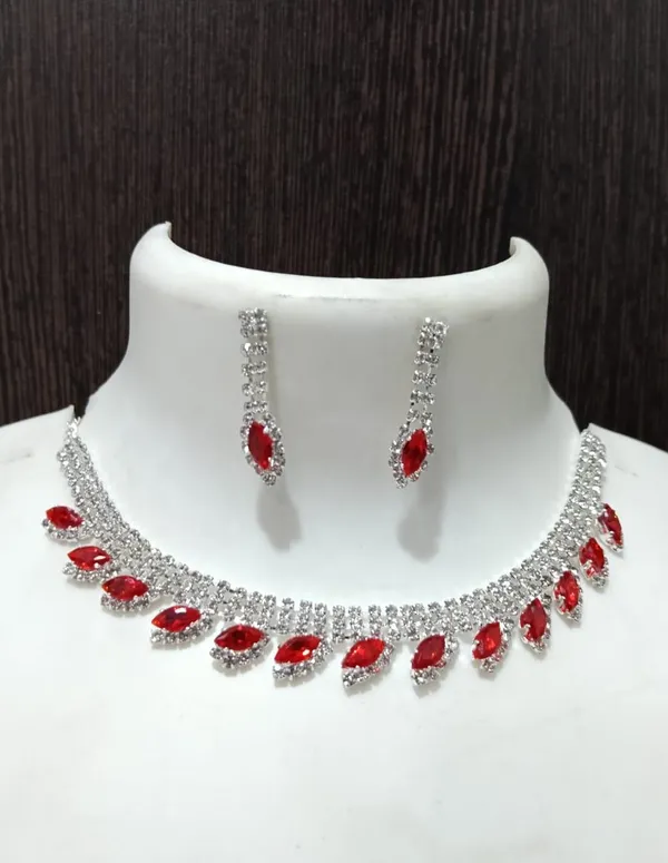 Diva_Unique_Jewellery_Sets_|_NEW_WOMEN_JEWELLERY_SET_WITH_EARRING
