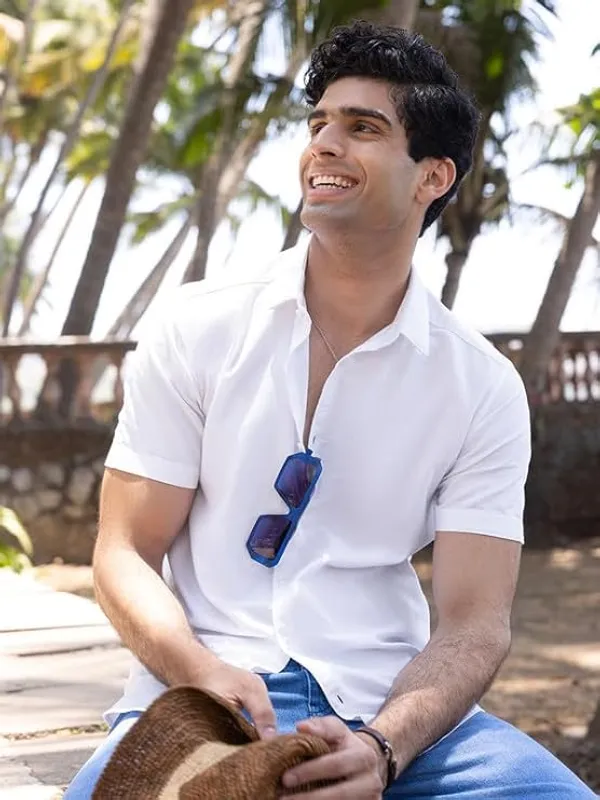 White_Breeze_100%_Cotton_Oxford_Solid_White_Shirt_For_Men